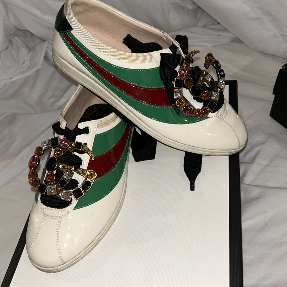 Vernice crystal low top Gucci sneaker